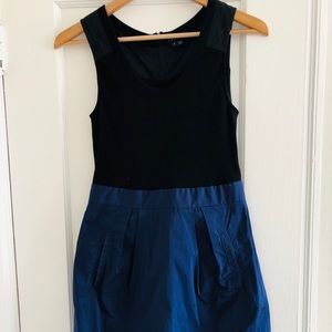 THEORY navy & black dress 👗 size 2